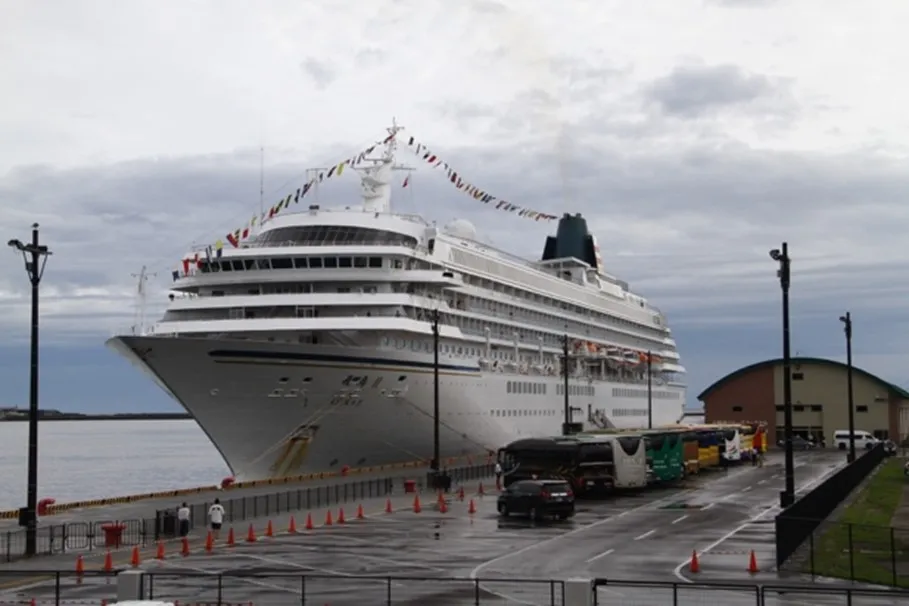 ASUKA II docked at Otaru port.
