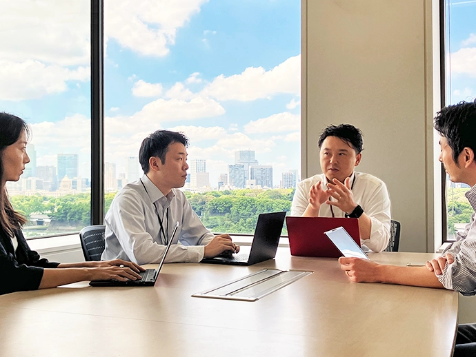 Supporting the Decision-Making Process by Reflecting Multiple Viewpoints | BVTL Magazine | NYK Line