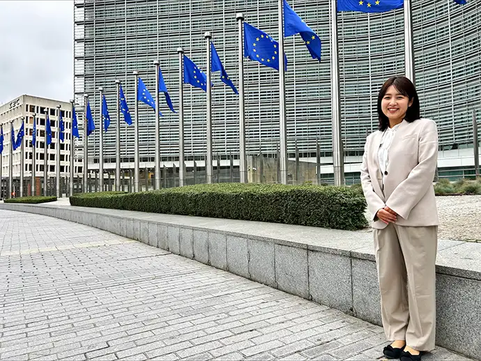 Haruna Yoshida, stationed at NYK Bulkship (Atlantic) N.V. in Antwerp, Belgium 