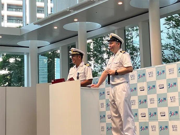 当社船長と機関長が登壇