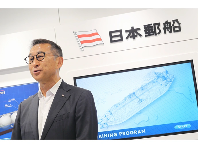 グランドオープンを前に実施したメディア取材会では、日本郵船の河野晃副社長は「チャンスがあれば“機関士の仕事体験”も加えたい」と語りました。