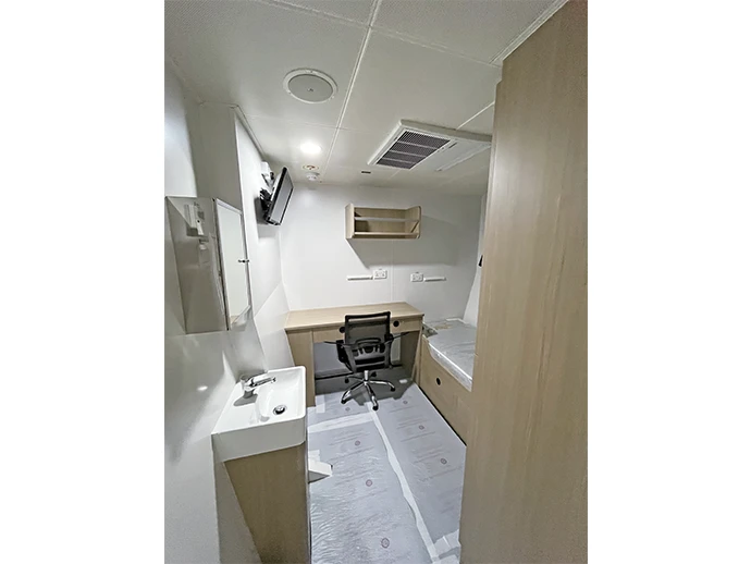 乗組員用の個室。Wi-Fiも完備