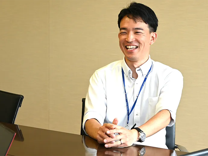 陸上勤務の様子