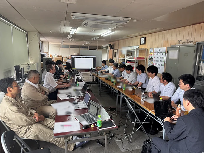 電気推進タグボート事業の会議風景