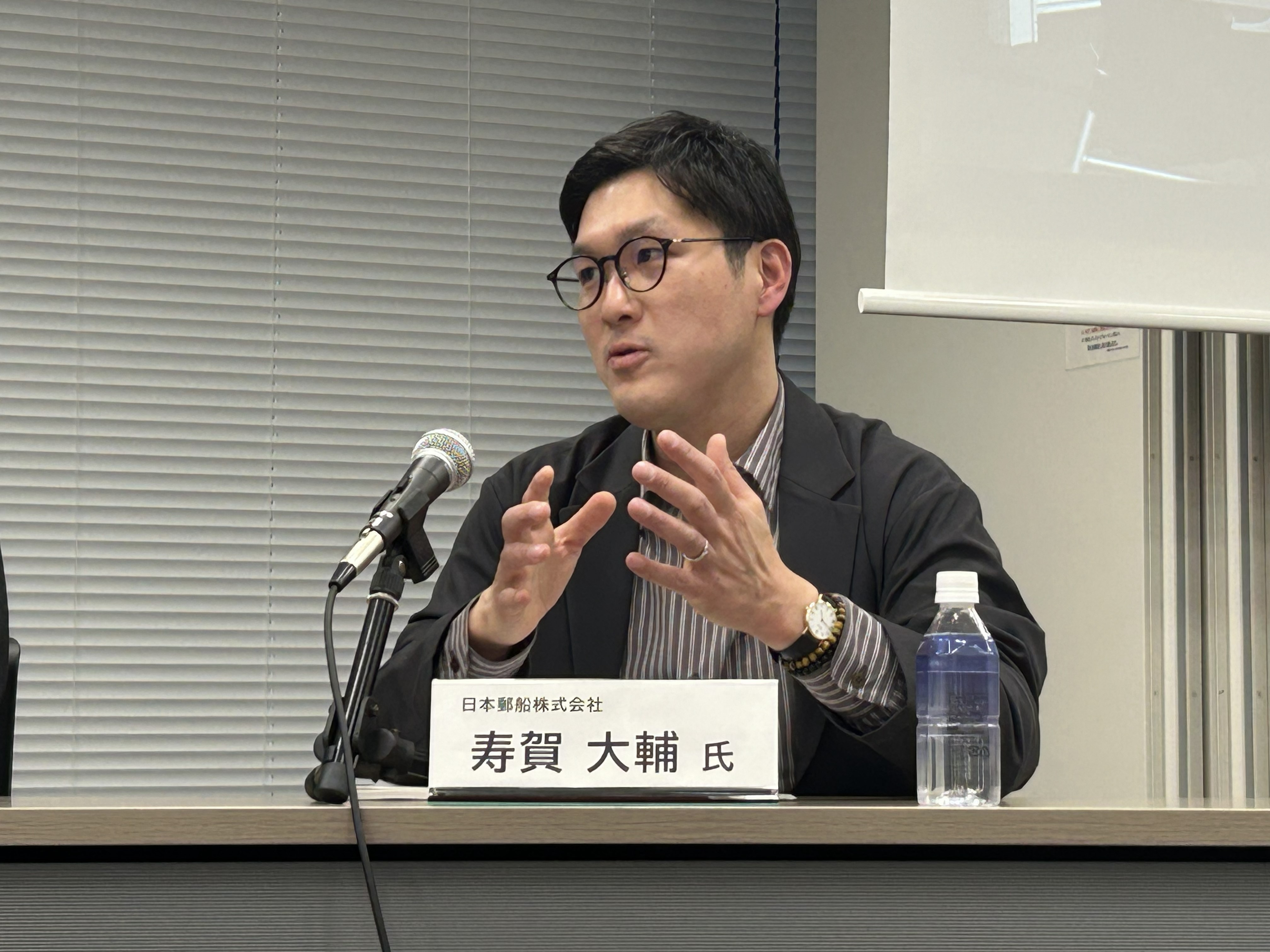 「今回のパネルディスカッションを通じて、宇宙産業の方々が海をどう活用できるかを真剣に考える熱意と期待をあらためて感じました」（寿賀）。