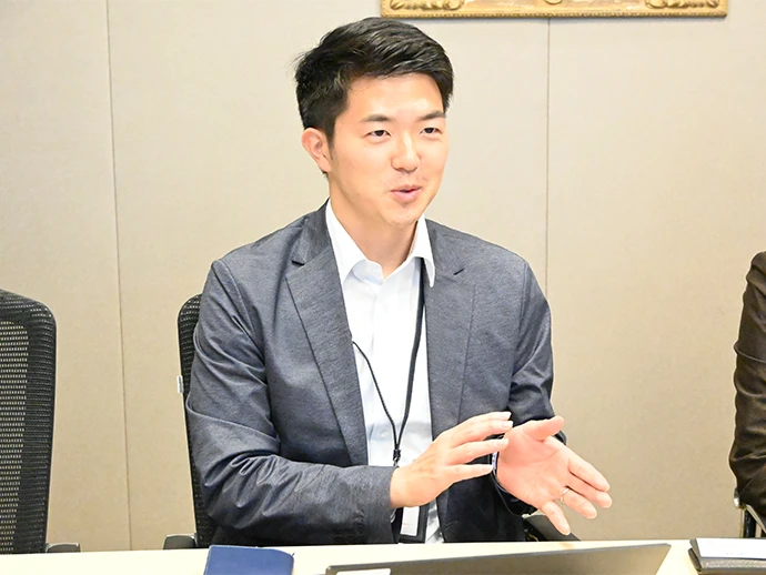 自動車事業統轄グループ・調整チーム 関 裕太